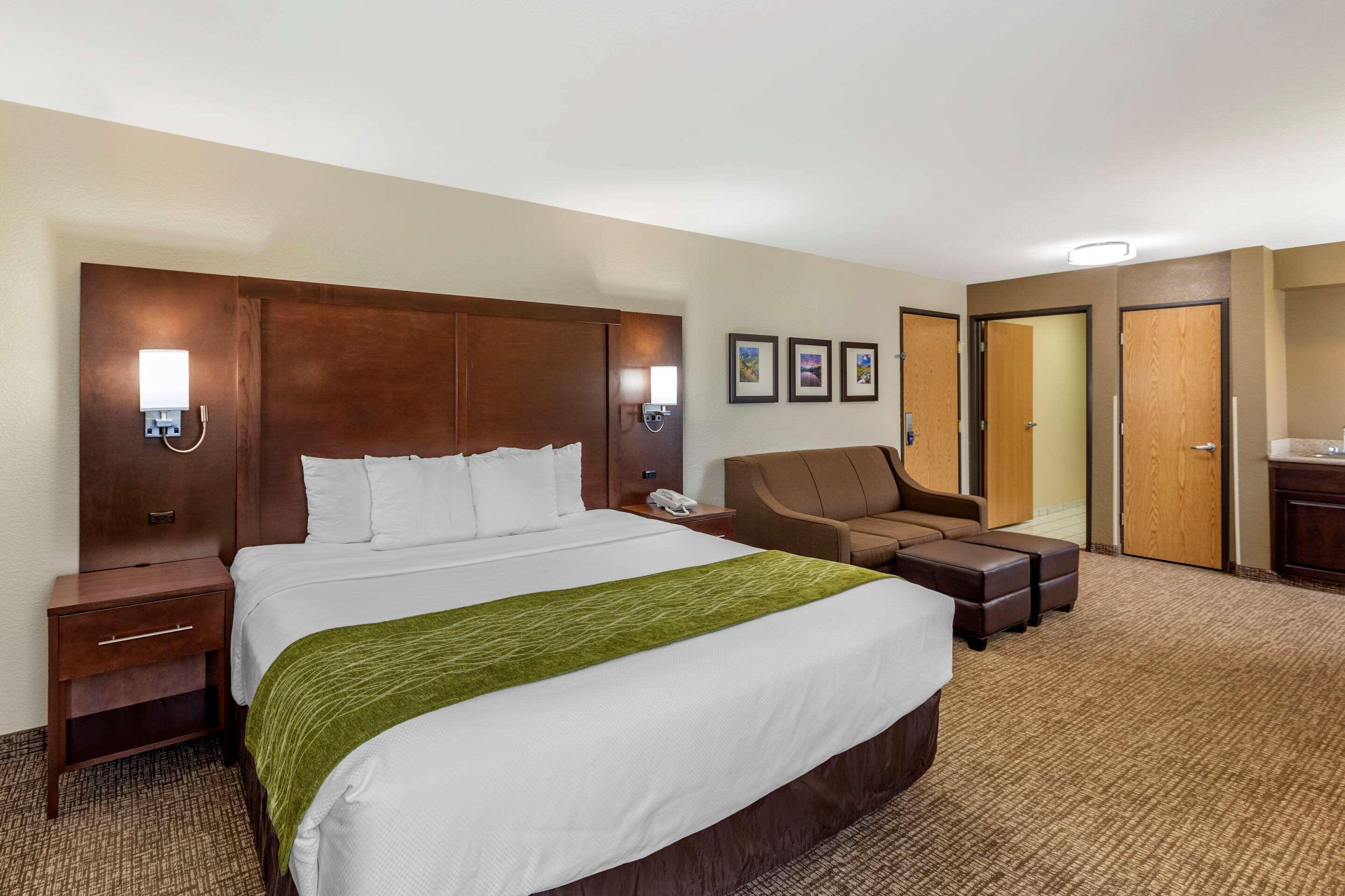 Comfort & Hotel 2*