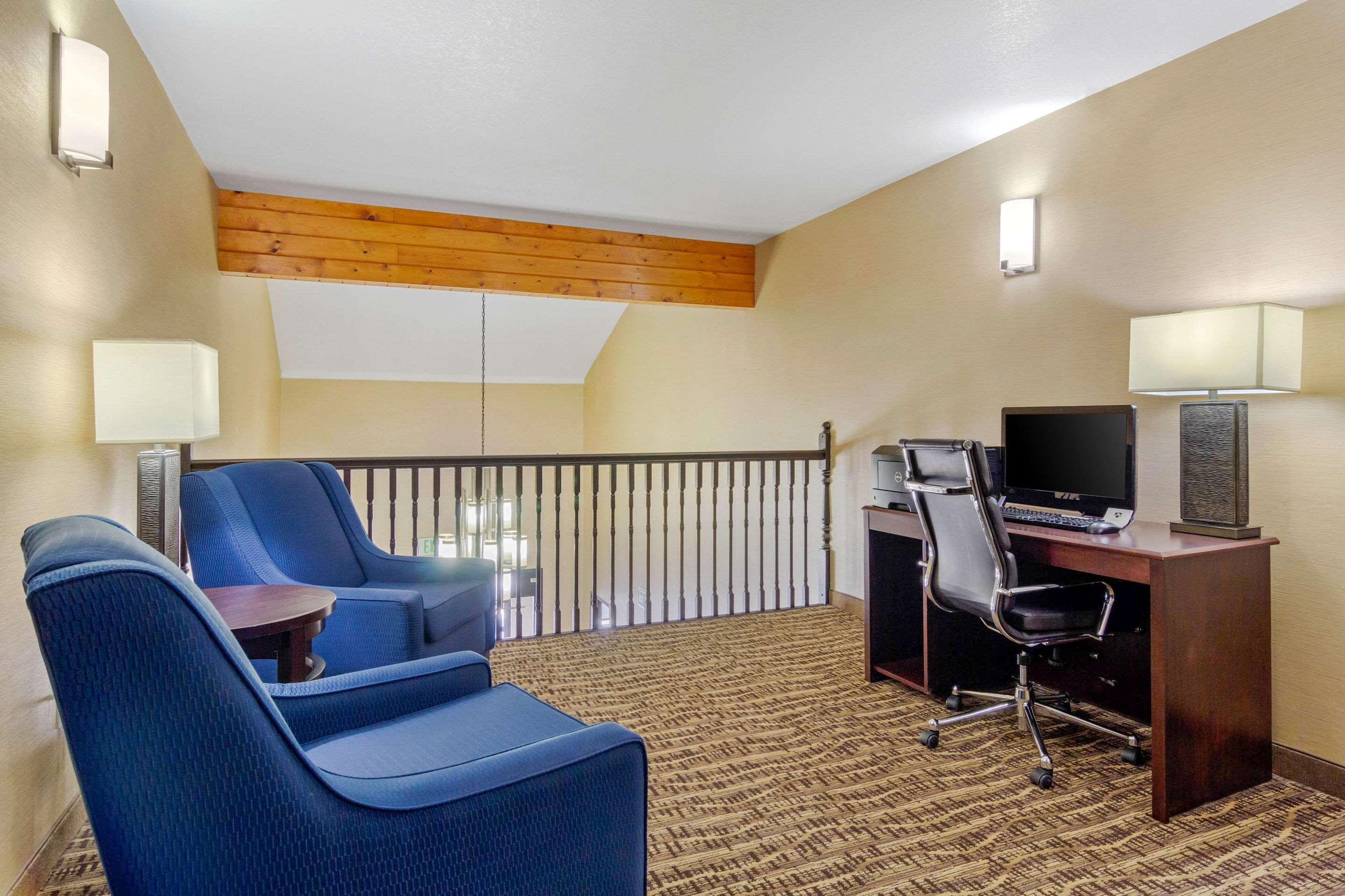 Hotel Comfort & 2*