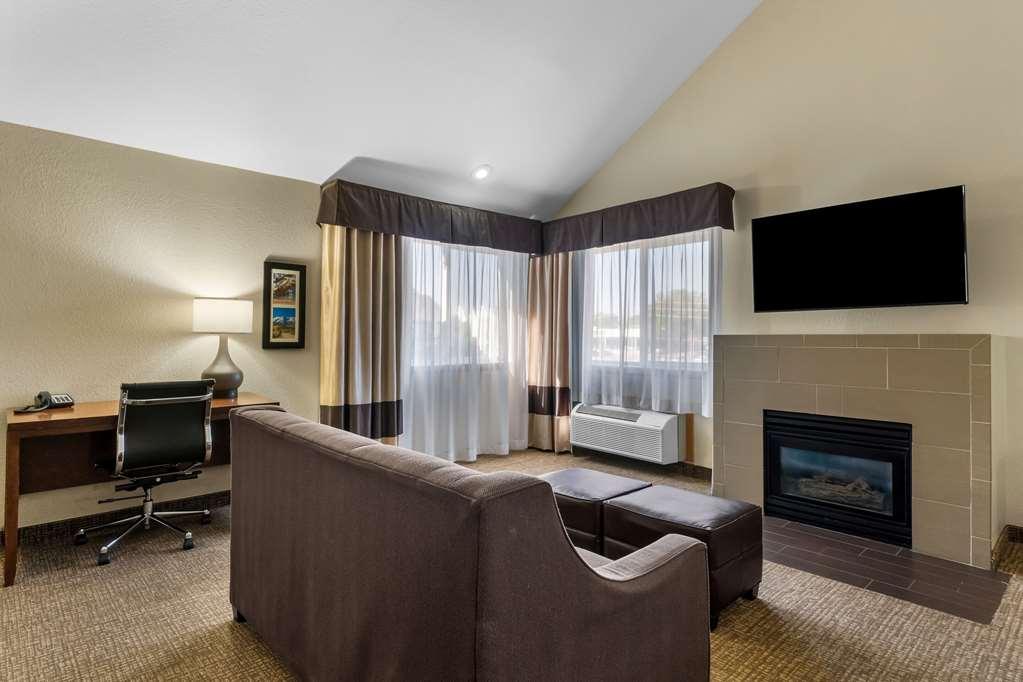 Comfort & Hotel Greeley