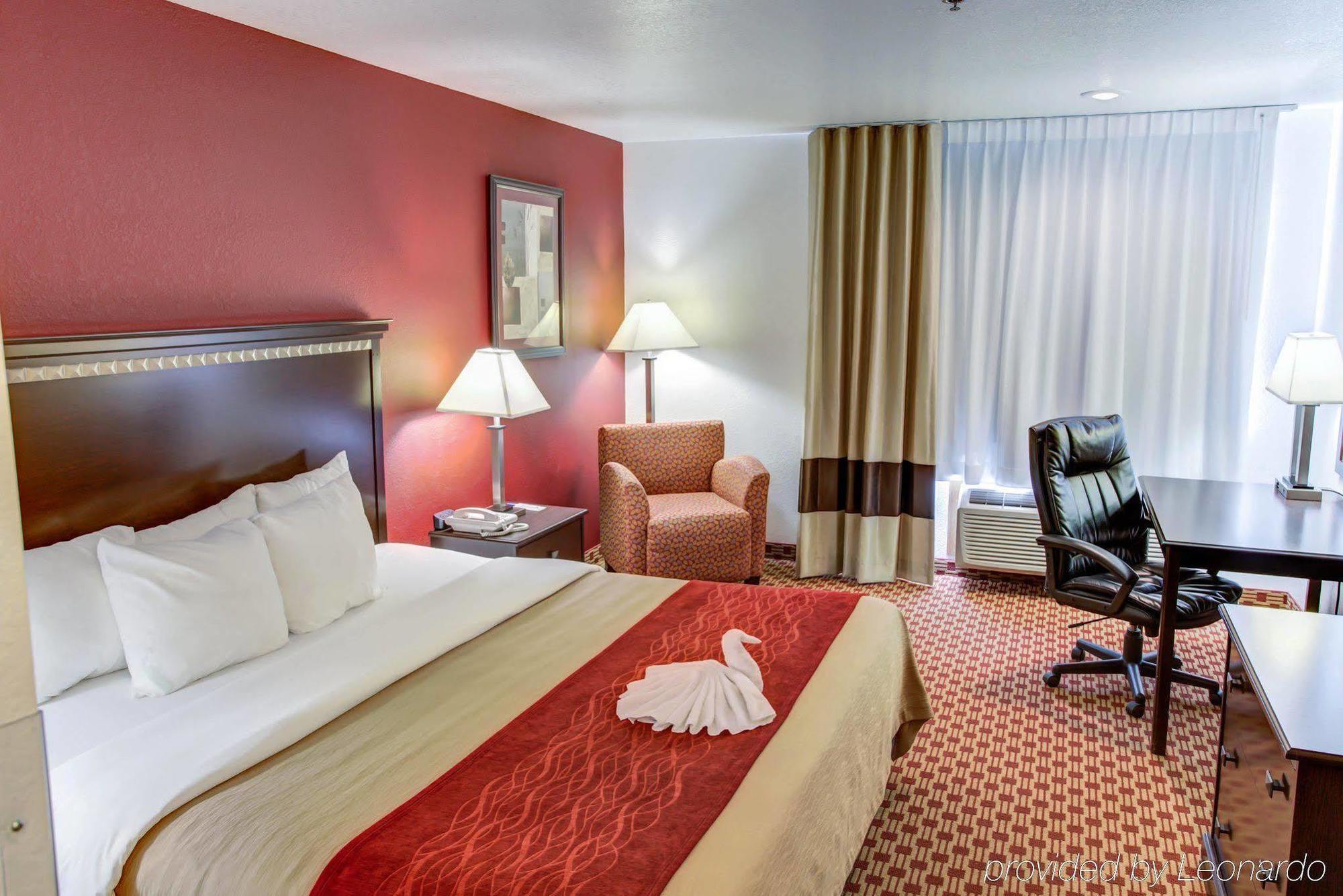 Comfort & Hotel Greeley